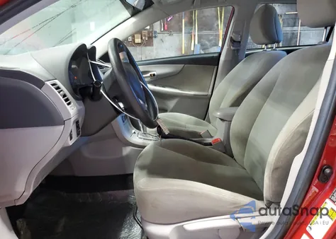 2013 Toyota Corolla Base из США, поврежденный, VIN 2T1BU4EE6DC102472